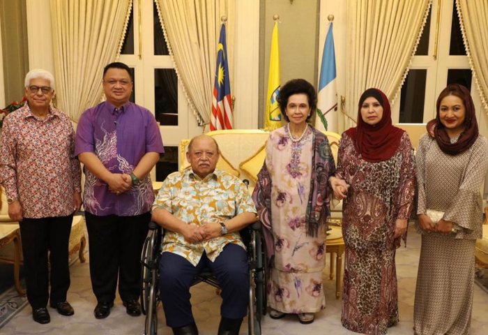 Raja, Raja Perempuan Perlis berkenan dirai TYT YDP Pulau Pinang
