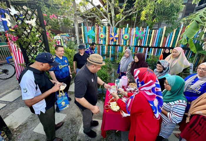 Peserta forum PMC teruja keunikan Kampung Warna Warni Kuala Perlis